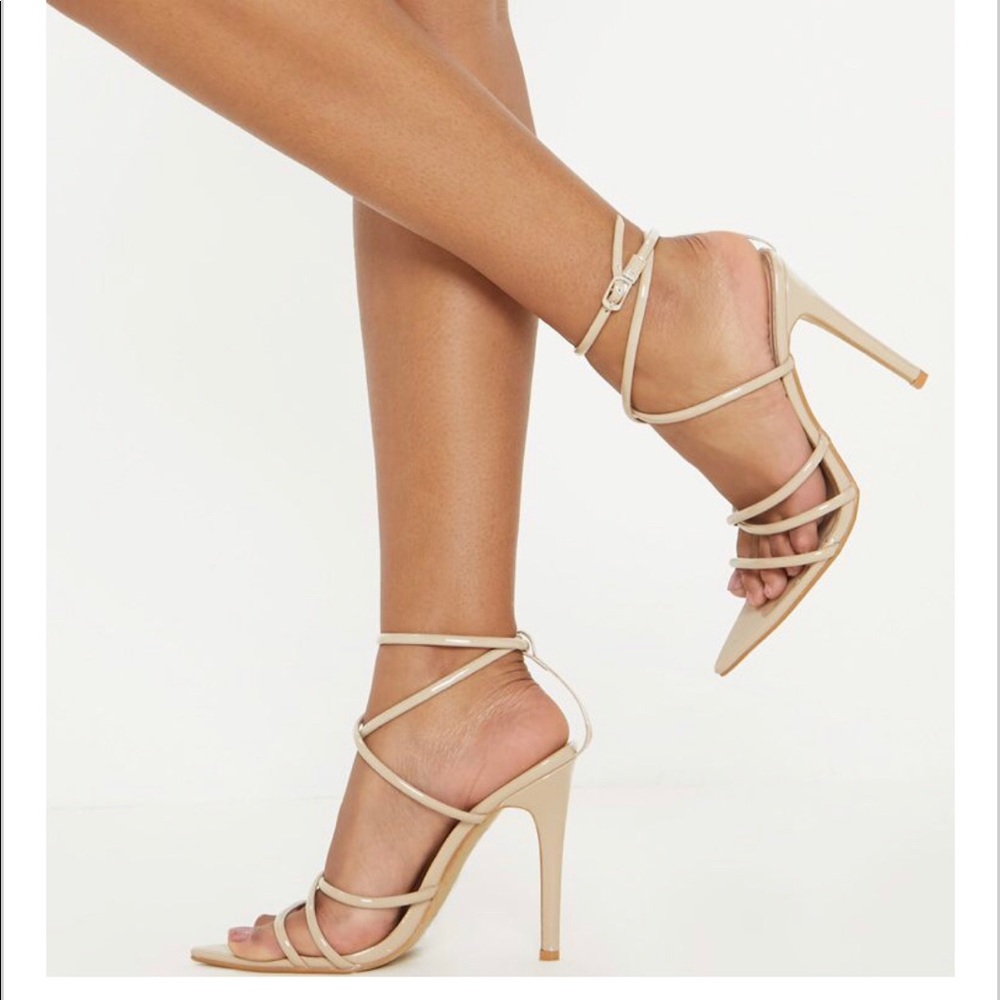 Nude Pointed Toe Pump